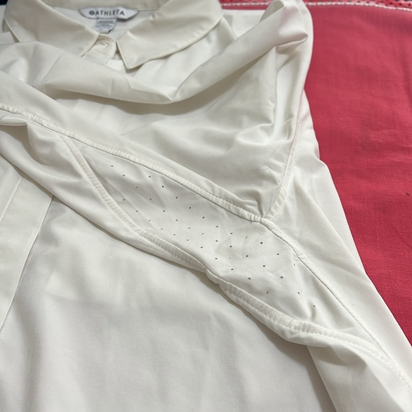 Athleta Cream Button Down Shirt polyester/spandex blend. 1x - Picture 9 of 9